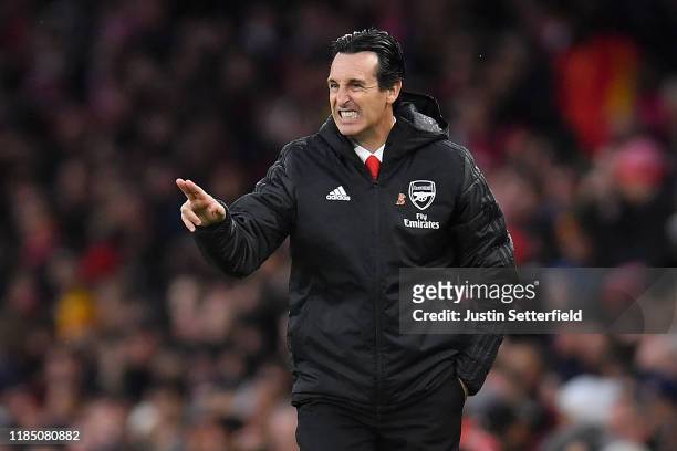 Manager of Arsenal, Unai Emery makes a point during the Premier League match between Arsenal FC and Wolverhampton Wanderers at Emirates Stadium on...