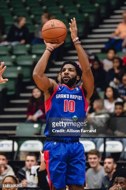 Pe'Shon Howard of the Grand Rapids Drive shoots the ball against the Erie BayHawks during an NBA G-League game on November 27, 2019 at Deltaplex...