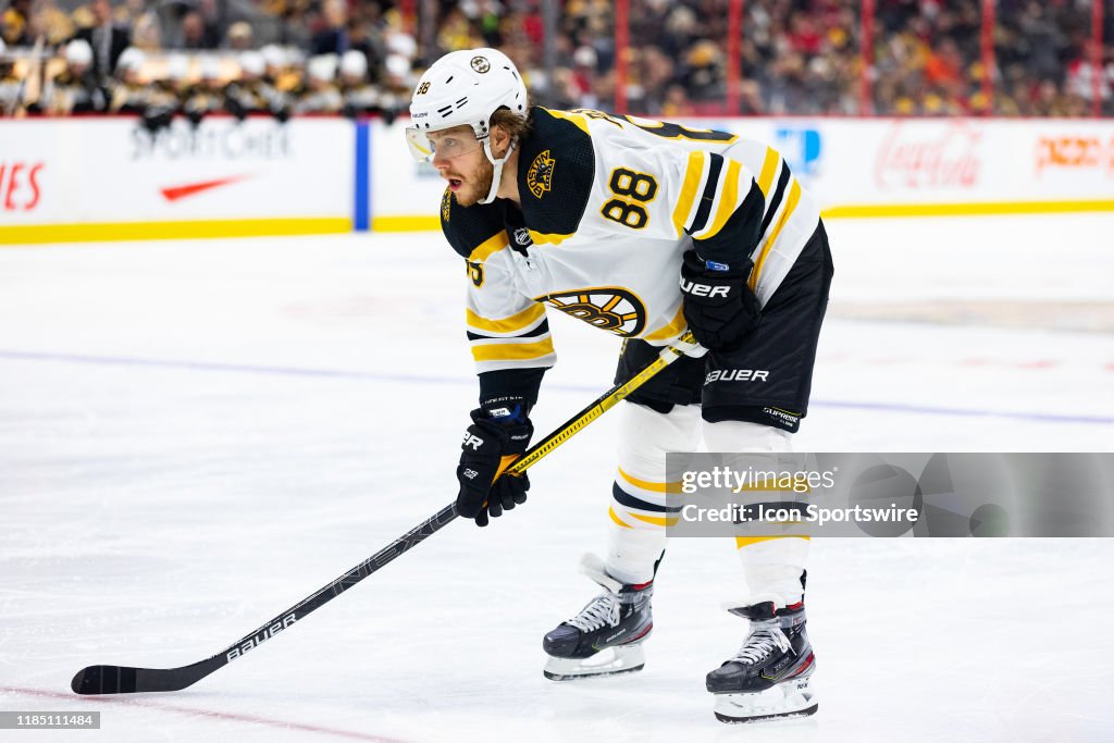 NHL: NOV 27 Bruins at Senators