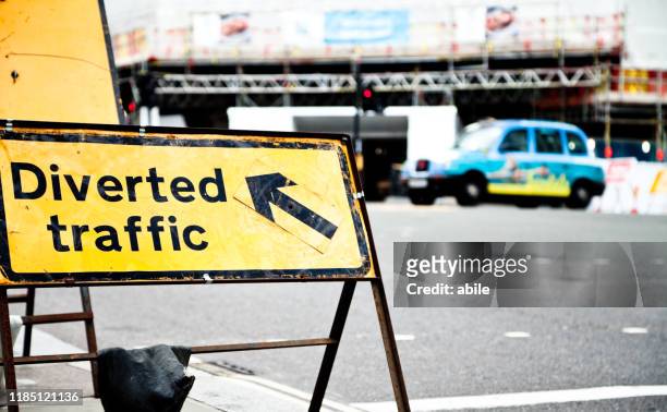 diverted traffic - pericolo stock pictures, royalty-free photos & images