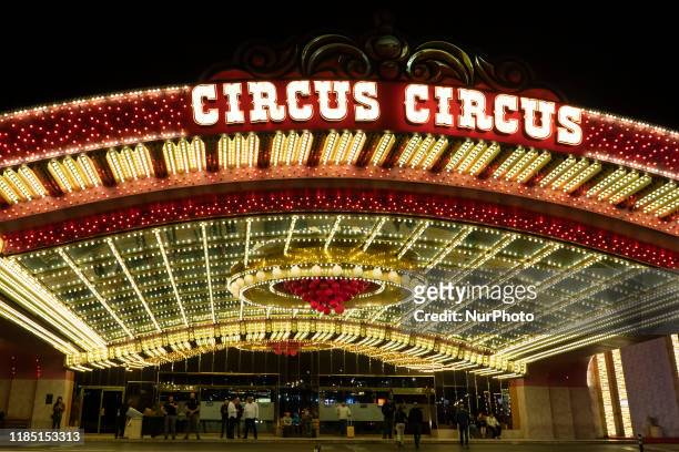 636 fotos e imágenes de Circus Circus Hotel - Getty