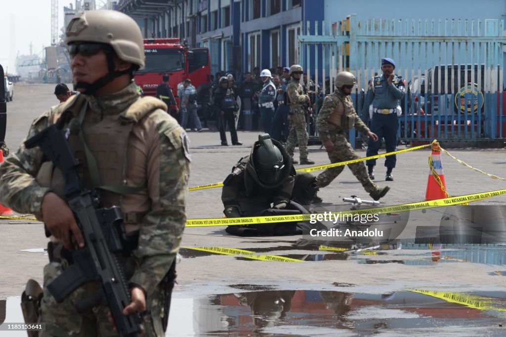 Anti-terror military drill of Indonesian troops in Surabaya