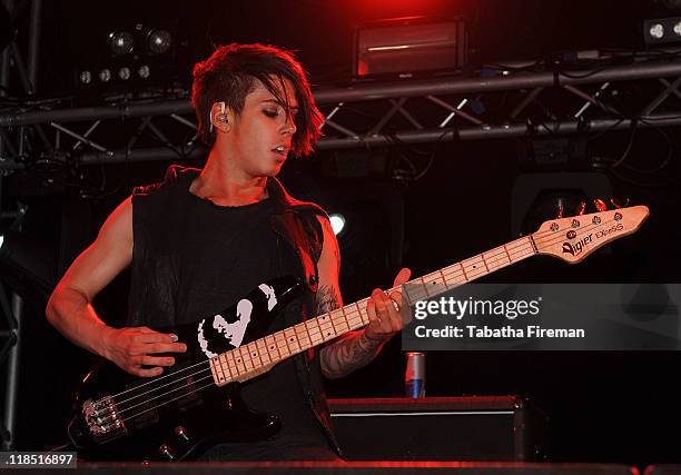 Simon Row Simon Rowlands Photos and Premium High Res Pictures - Getty Images