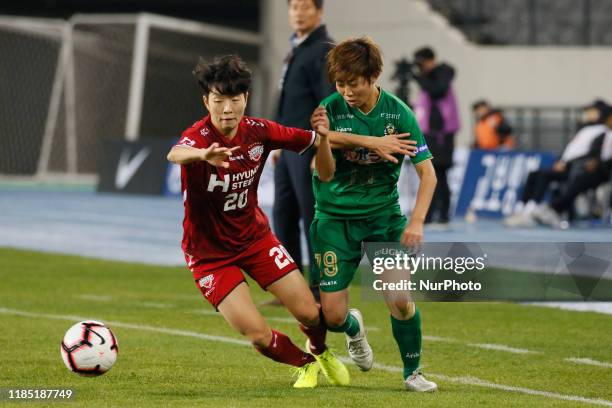 Hye-ri Kim of Hyundai Steel Red Angels of South Korea in action during an Women's Club Championship 2019-FIFA/AFC Pilot Tournament between Incheon...
