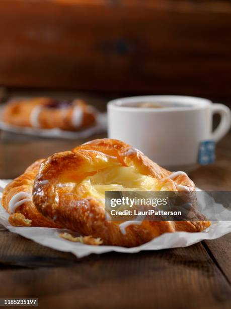 lemon danish - breakfast pastries stock pictures, royalty-free photos & images