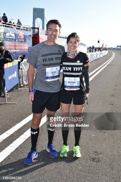 Jason Sehorn and Meghann Gunderman pose before the start of the 2019 TCS New York City Marathon on November 03, 2019 in New York City.