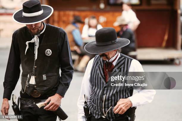 us marshal and his deputy - cody law stock pictures, royalty-free photos & images