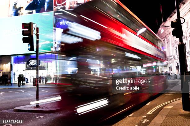 night london - immagine mossa stock pictures, royalty-free photos & images