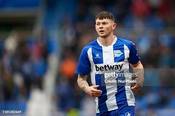 Oliver Burke of Alaves in action during the Liga match between... News Photo - Getty Images
