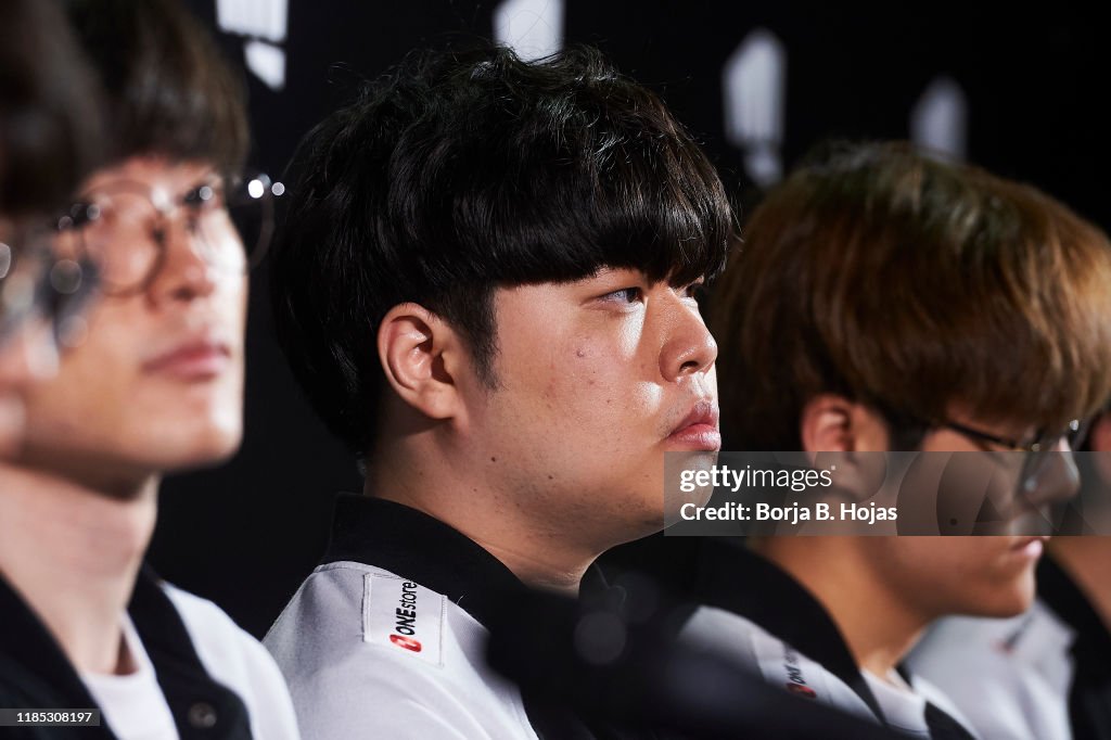 G2 Esports vs SK Telecom T1 Semi Final - League of Legends World Championship