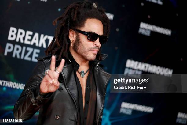 Lenny Kravitz attends the 8th Annual Breakthrough Prize Ceremony at NASA Ames Research Center on November 03, 2019 in Mountain View, California.