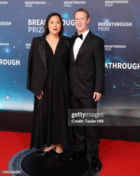 Priscilla Chan and Mark Zuckerberg attend the 2020 Breakthrough Prize Ceremony at NASA Ames Research Center on November 03, 2019 in Mountain View,...