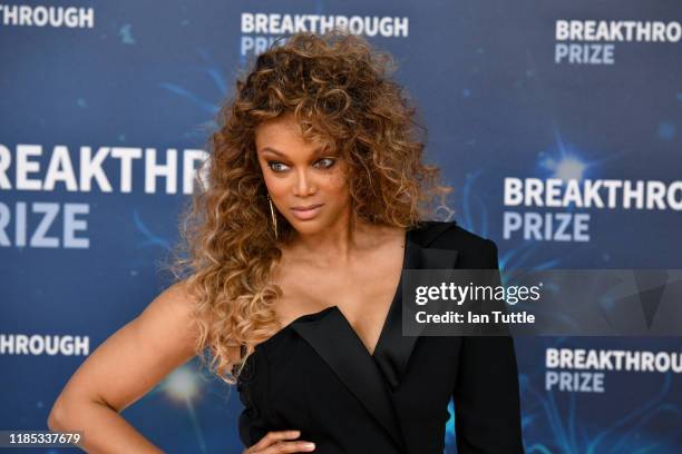 Tyra Banks attends the 2020 Breakthrough Prize Red Carpet at NASA Ames Research Center on November 03, 2019 in Mountain View, California.