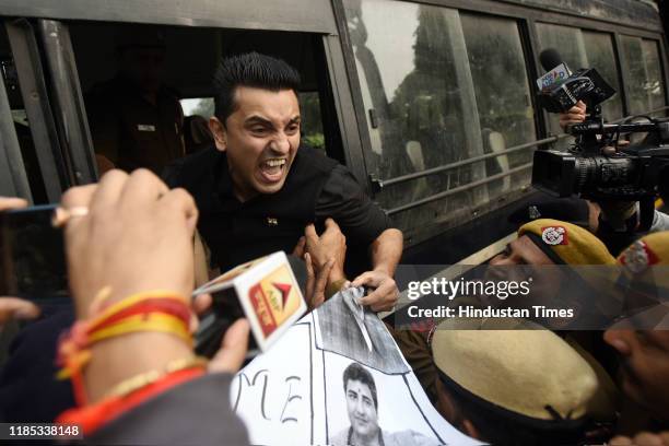 Tehseen Tehseen Poonawalla Photos and Premium High Res Pictures - Getty Images