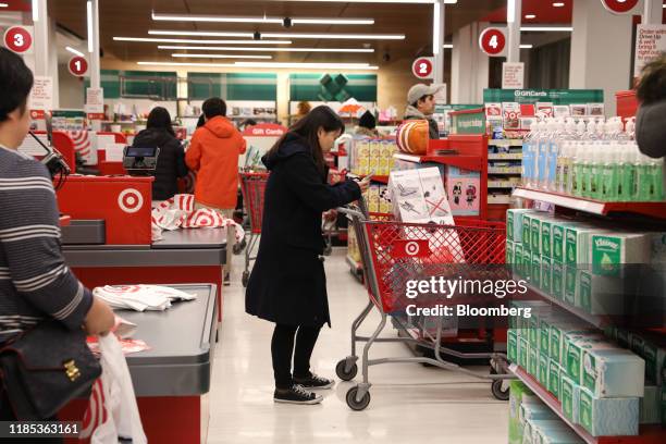 Target Shopping Carts Photos and Premium High Res Pictures - Getty Images