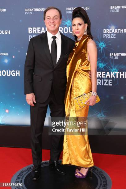 Joe Lacob and Nicole Curran attend the 2020 Breakthrough Prize Ceremony at NASA Ames Research Center on November 03, 2019 in Mountain View,...