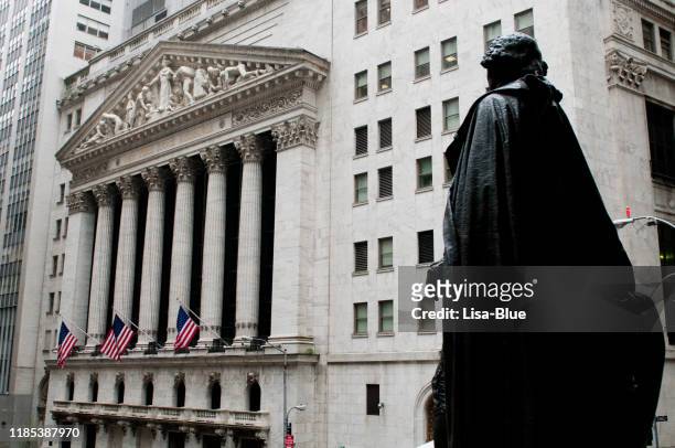wall street, nyc. - wall street lower manhattan stock pictures, royalty-free photos & images
