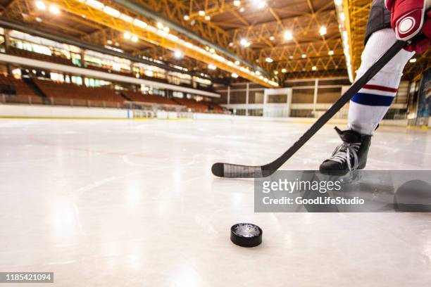 ice hockey - hockey puck stock pictures, royalty-free photos & images