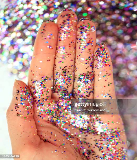 glitter on hands - arti e mestieri foto e immagini stock