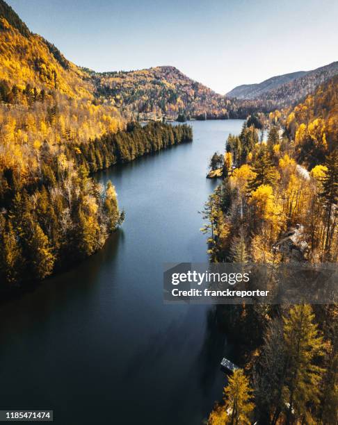 lake in new hampshire during the fall season - northeast stock pictures, royalty-free photos & images