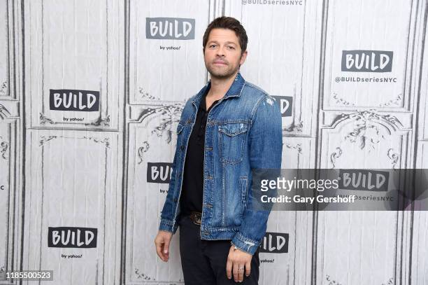 Actor and author Misha Collins visits the Build Series to discuss the book “The Adventurous Eaters Club” and the final season of the CW series...