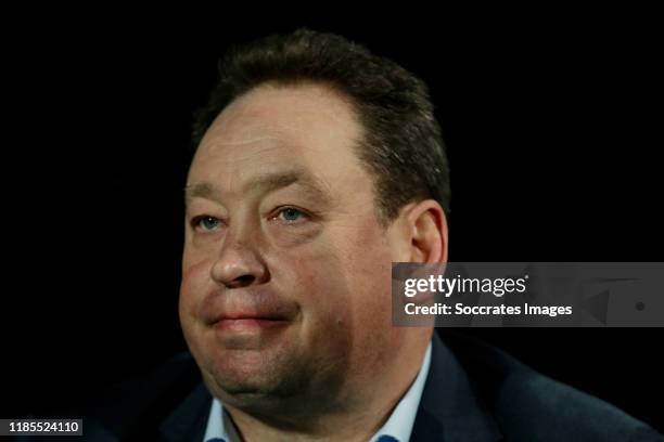 Coach Leonid Slutsky of Vitesse during the Dutch Eredivisie match between SC Heerenveen v Vitesse at the Abe Lenstra Stadium on November 29, 2019 in...