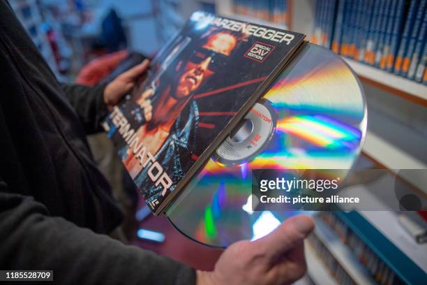 kitchen Adult Devastate 68 Laser Disc Photos and Premium High Res Pictures - Getty Images