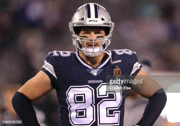 Tight end Jason Witten of the Dallas Cowboys warms up before the game against the New York Giants at MetLife Stadium on November 04, 2019 in East...