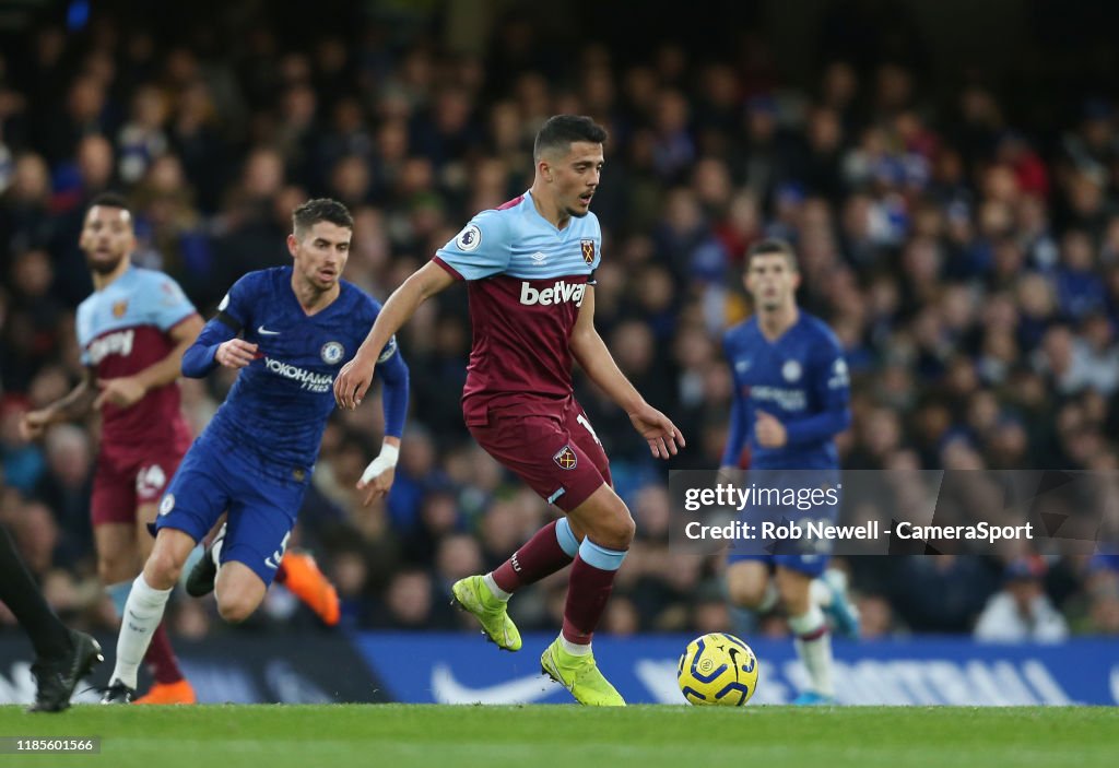 Chelsea FC v West Ham United - Premier League