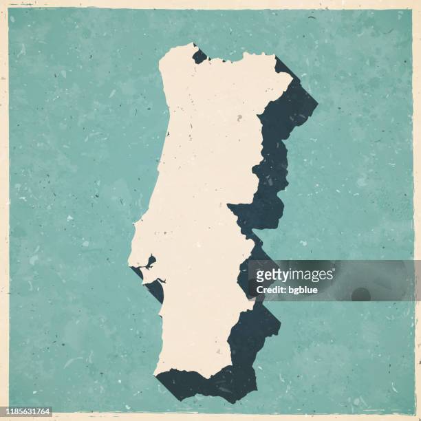 ilustrações de stock, clip art, desenhos animados e ícones de portugal map in retro vintage style - old textured paper - mapa portugal