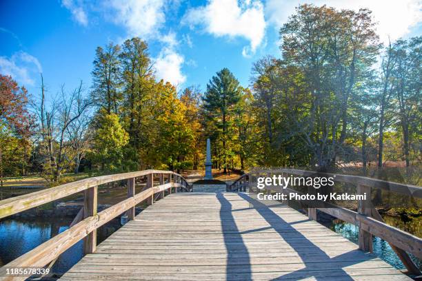 the old north bridge - concord massachusetts stock pictures, royalty-free photos & images