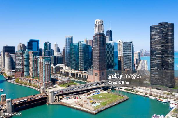 chicago downtown, luftbild - lake shore drive chicago stock-fotos und bilder