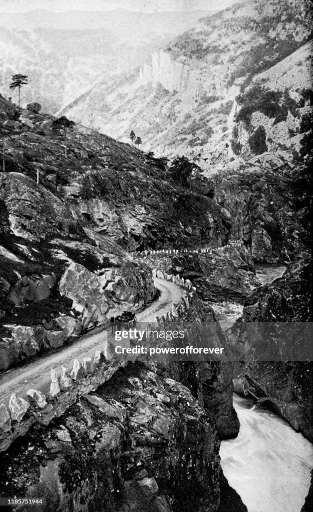 Filefjell Kongevegen (The kings Road) en las montañas Filefjell de Noruega - Siglo XIX