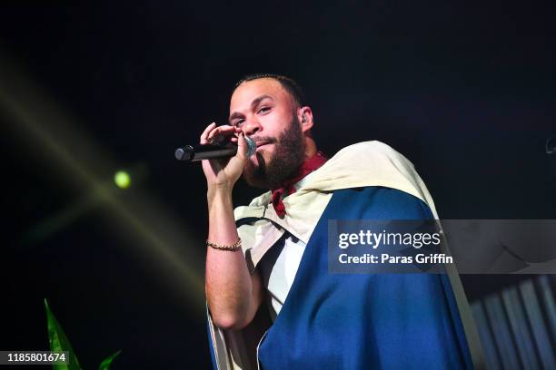 Singer Jidenna performs onstage during his "85 to Africa" tour at Buckhead Theatre on November 05, 2019 in Atlanta, Georgia.