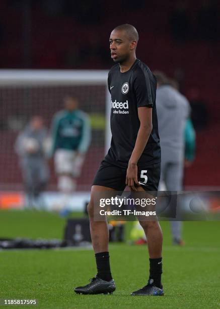 Gelson Fernandes of Eintracht Frankfurt looks on during the UEFA Europa League group F match between Arsenal FC and Eintracht Frankfurt at Emirates...