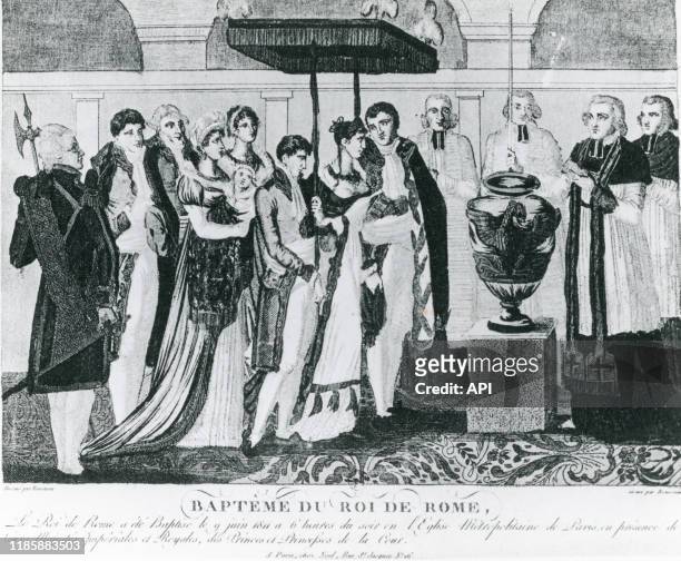 Napoléon Ier baptisant son fils, le 9 juin 1811 dans la cathédrale Notre-Dame de Paris, France.