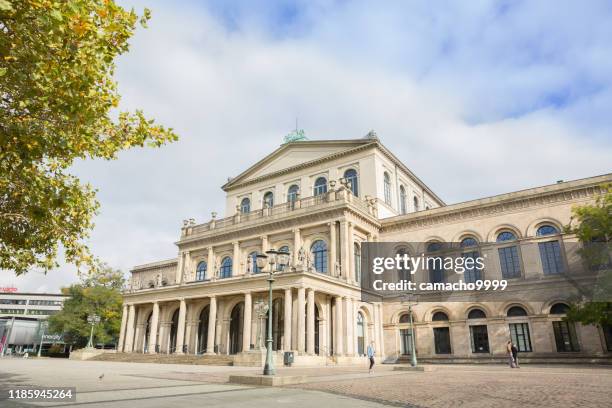 hannover opera house building - hanover stock pictures, royalty-free photos & images