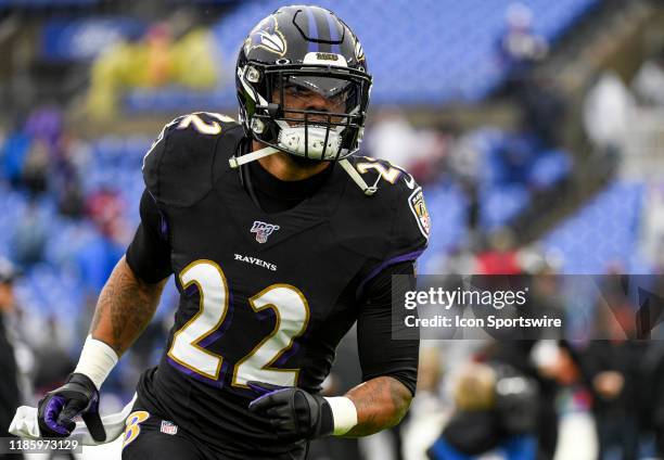 Baltimore Ravens cornerback Jimmy Smith warms up prior to the game against the San Francisco 49ers on December 1 at M&T Bank Stadium in Baltimore, MD.