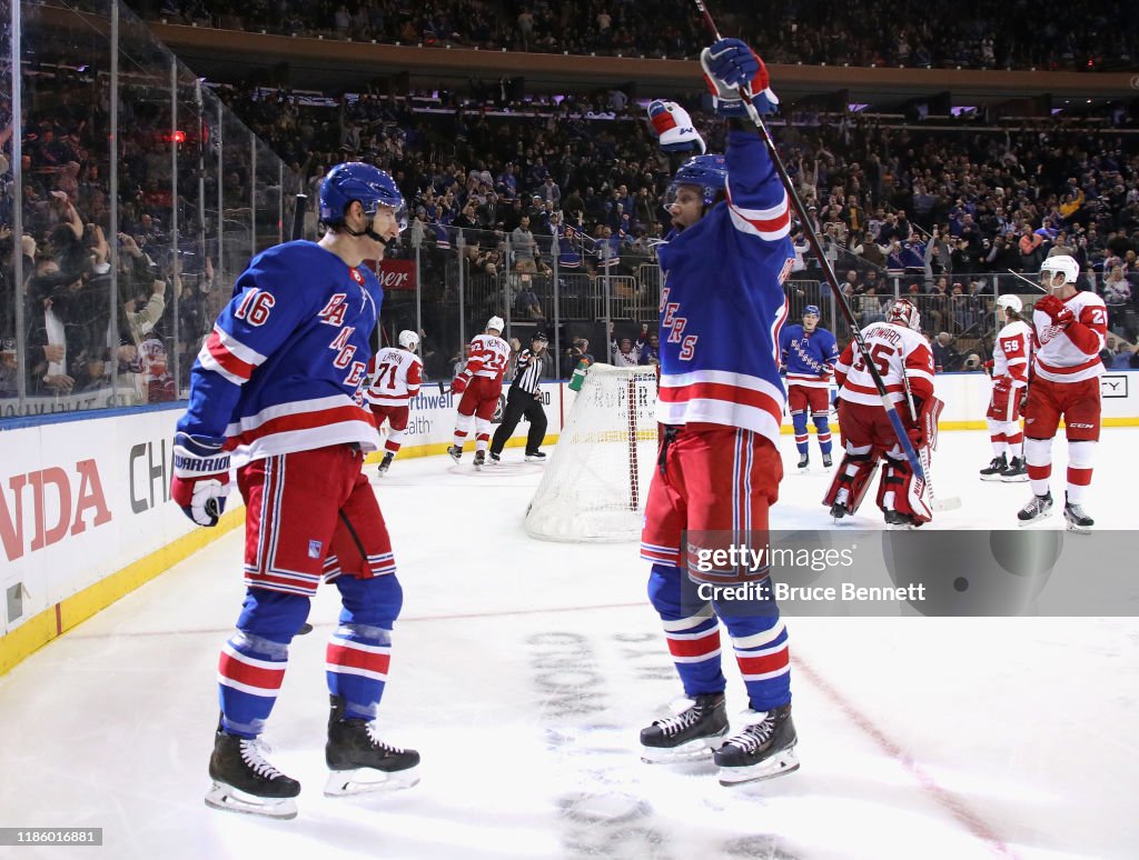 Detroit Red Wings v New York Rangers