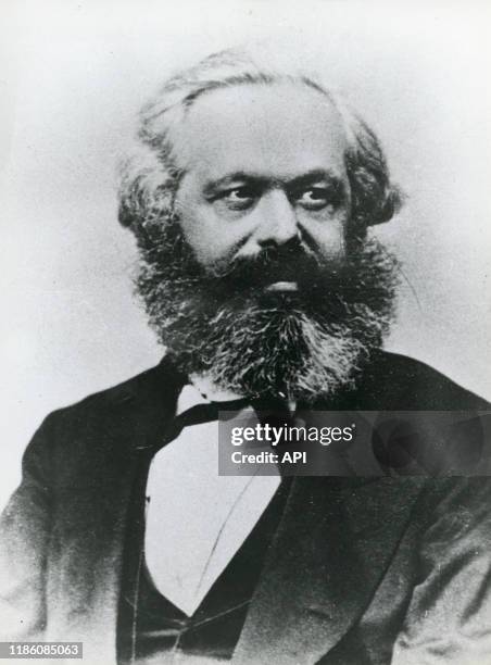 Portrait du philosophe allemand Karl Marx.