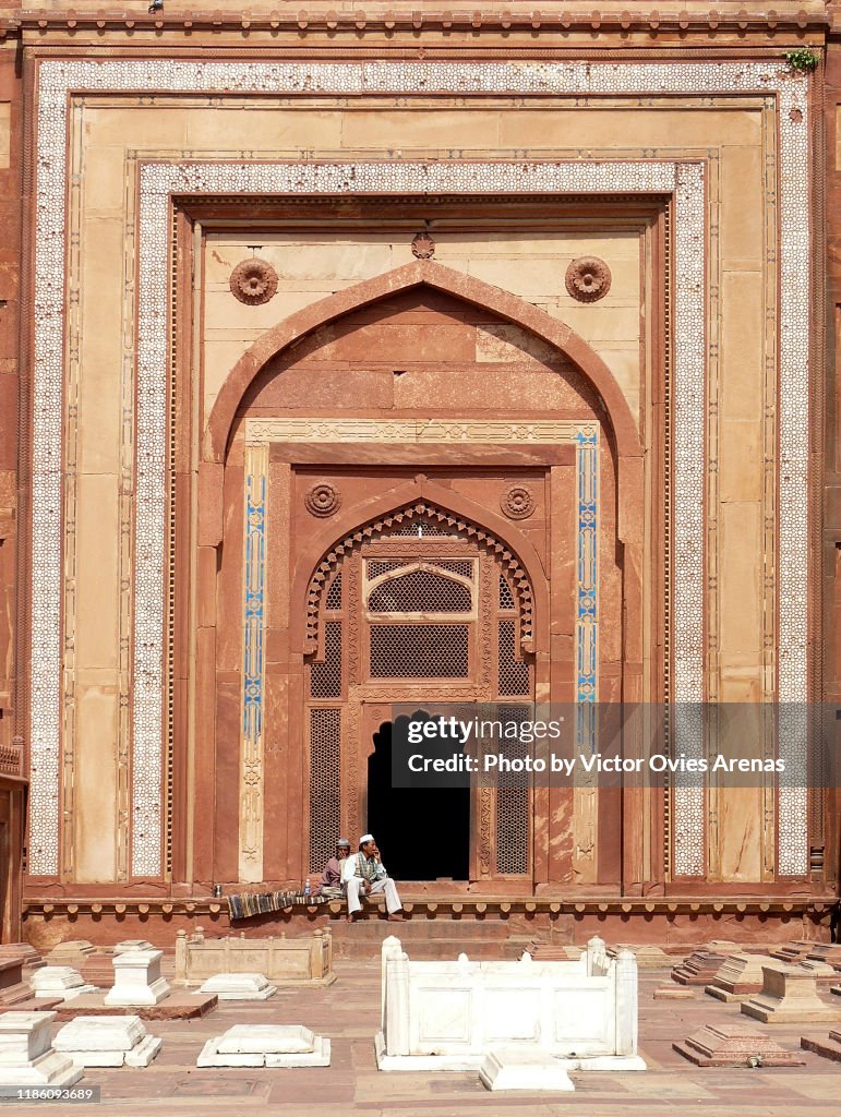 Gate to the Tomb of Islam Khan in the Mughal palace of Fatehpur Sikri, Uttar Pradesh, India