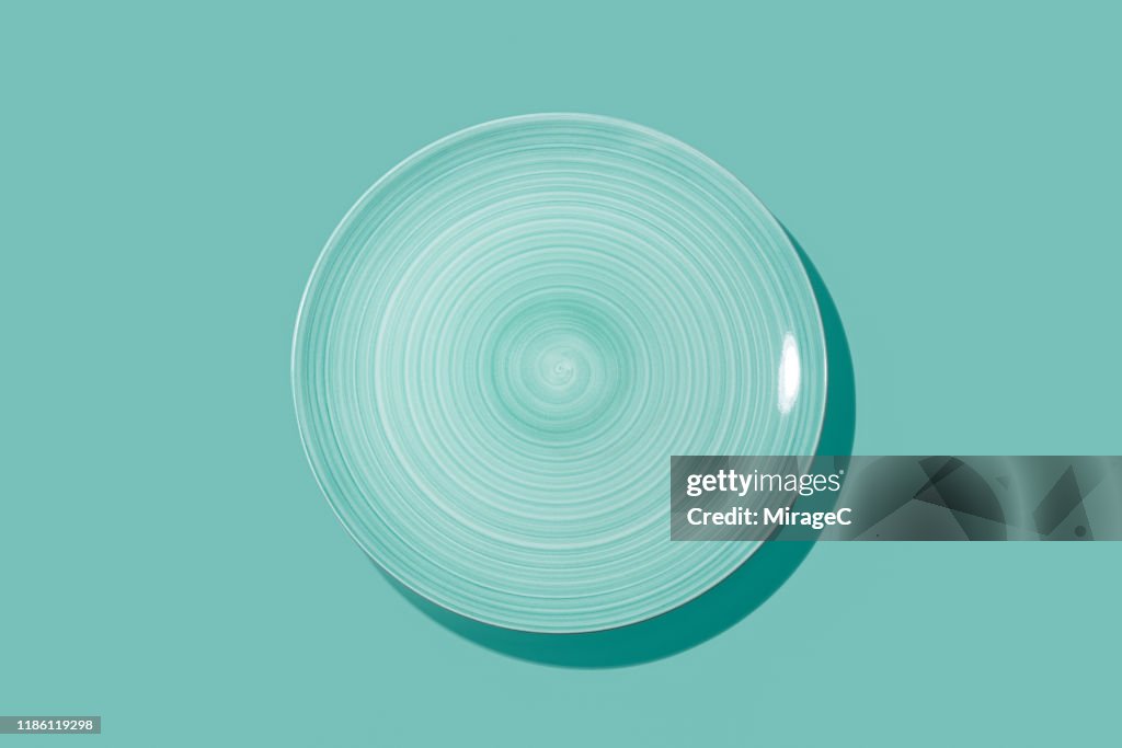 Swirl Brush Pattern Empty Plate