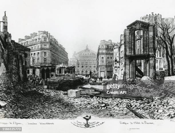 Le chantier de démolition de l'avenue de l'Opéra lors des transformation de Georges Eugène Haussmann, au XIXème siècle, à Paris, France.