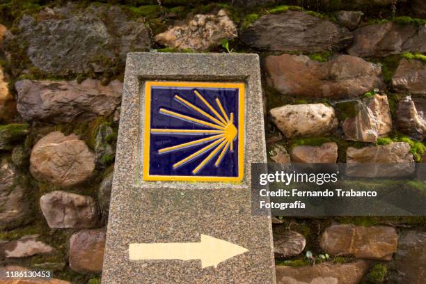 santiago road symbol - camino de santiago stock pictures, royalty-free photos & images