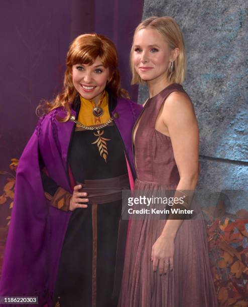 Kristen Bell attends the premiere of Disney's "Frozen 2" at Dolby Theatre on November 07, 2019 in Hollywood, California.