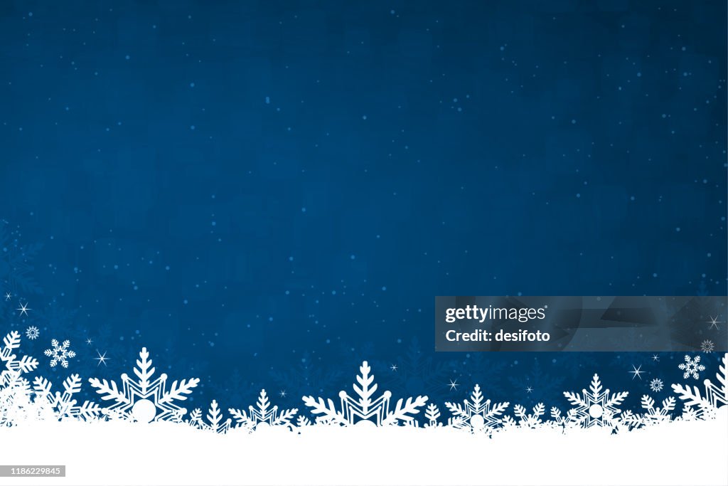 Nieve de color blanco y copos de nieve en la parte inferior de una ilustración vectorial de fondo de Navidad horizontal azul oscuro