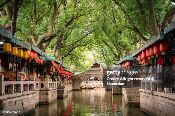 tongli water town - suzhou china fotografías e imágenes de stock