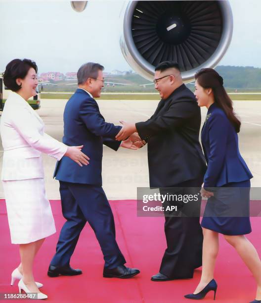 Rencontre entre le président de la République de Corée Moon Jae-in et Kim Jong-un et leurs épouses à Pyongyang, en septembre 2018, Corée du Nord.