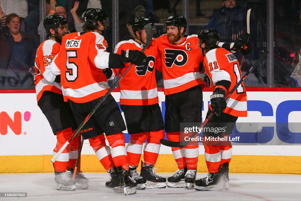 Toronto Maple Leafs v Philadelphia Flyers