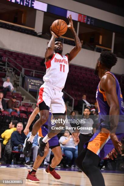 Shaq Buchanan of the Memphis Hustle shoots against Aaron Epps of the Northern Arizona Suns on December 3 at the Findlay Toyota Center in Prescott...